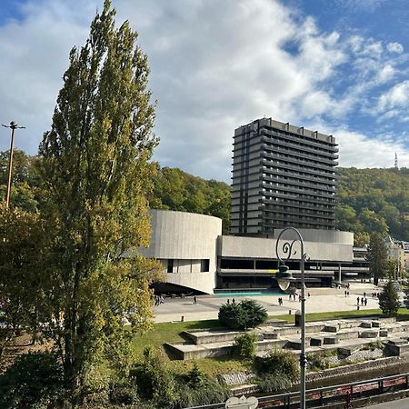 Zahradni Διαμέρισμα Κάρλοβι Βάρι Εξωτερικό φωτογραφία
